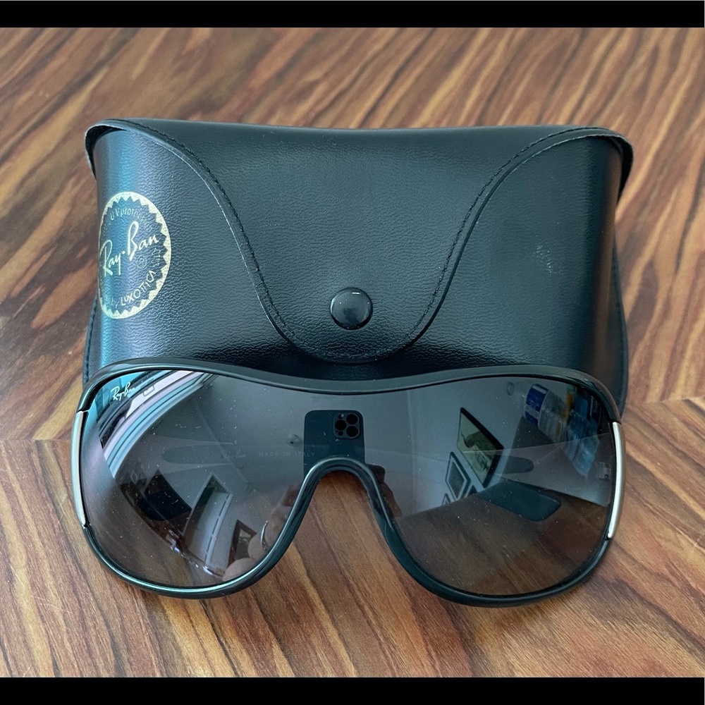 Ray-Ban Sunglasses